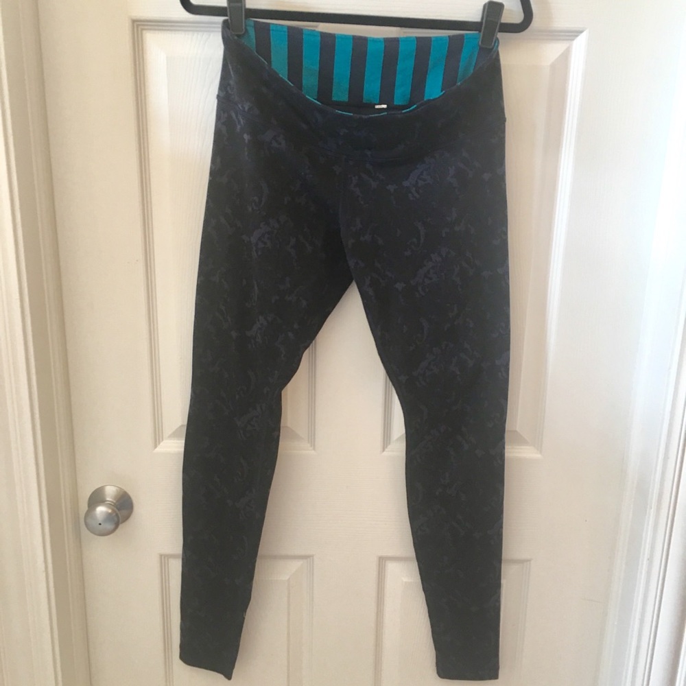 Lululemon Navy Blue Wunder Under